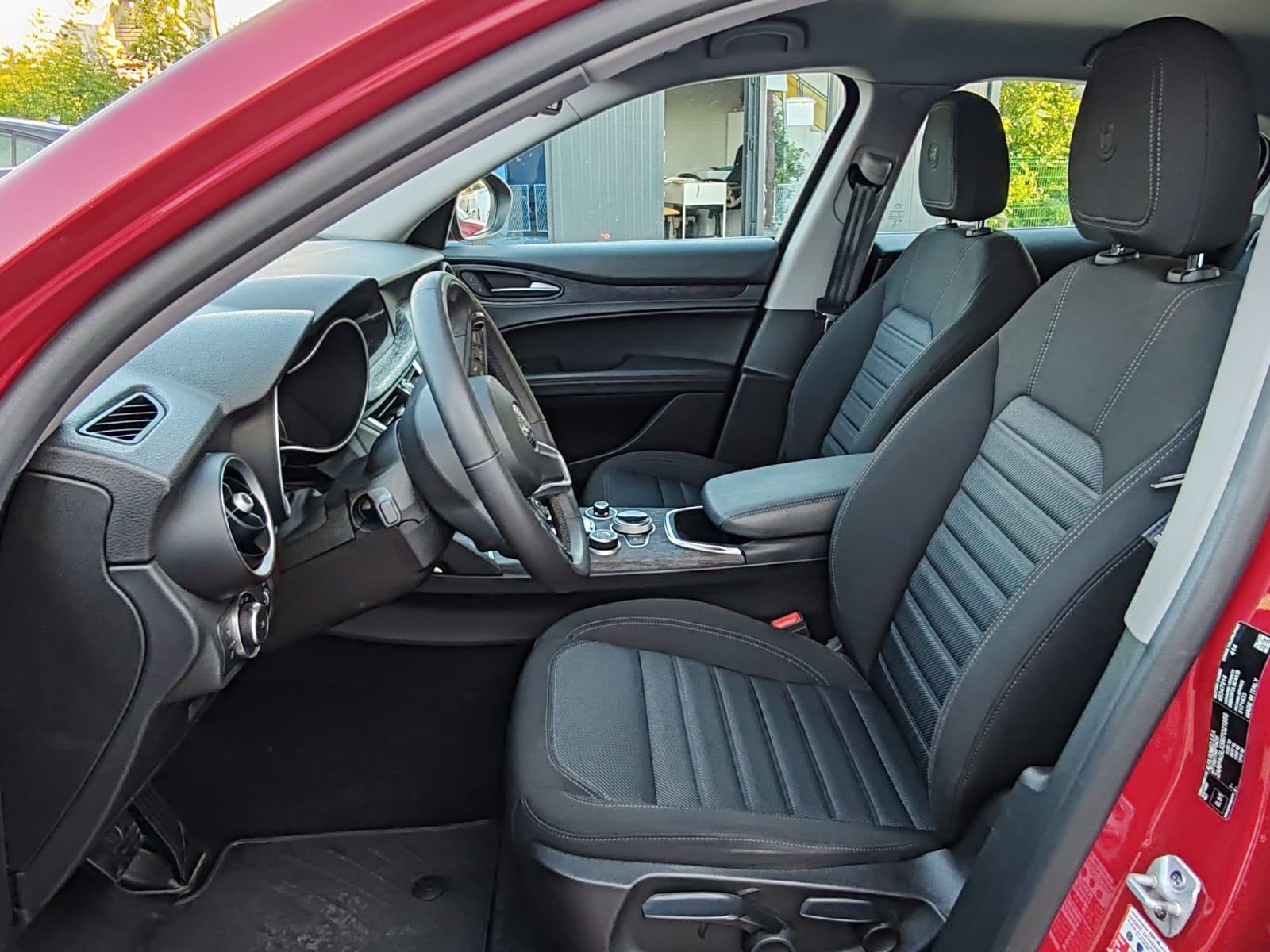 Alfa Romeo Stelvio 2,2 D, fotografija 8