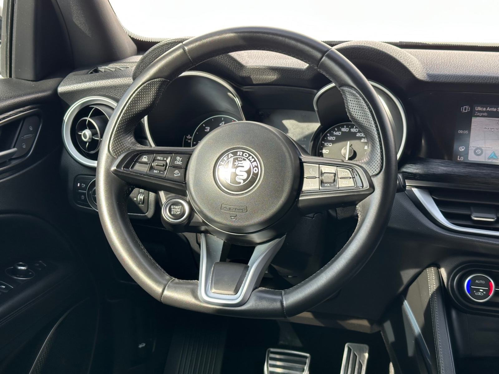 Alfa Romeo Stelvio 2,2 Diesel 190 Super | 24MJ JAMSTVA | U PDV-U, fotografija 8