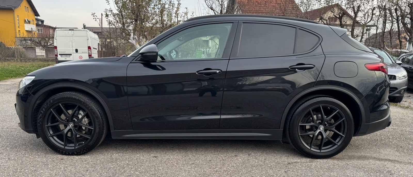 Alfa Romeo Stelvio 2,2 Diesel automatik lusso veloce 20cola, fotografija 9