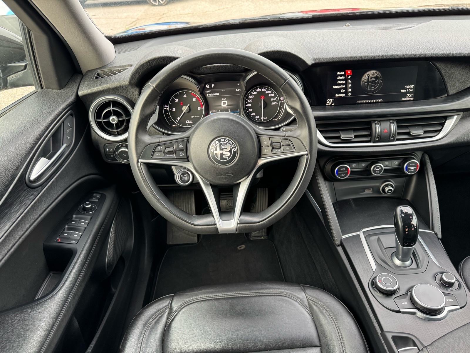 Alfa Romeo Stelvio 2,2 Diesel automatik lusso veloce 20cola, fotografija 15