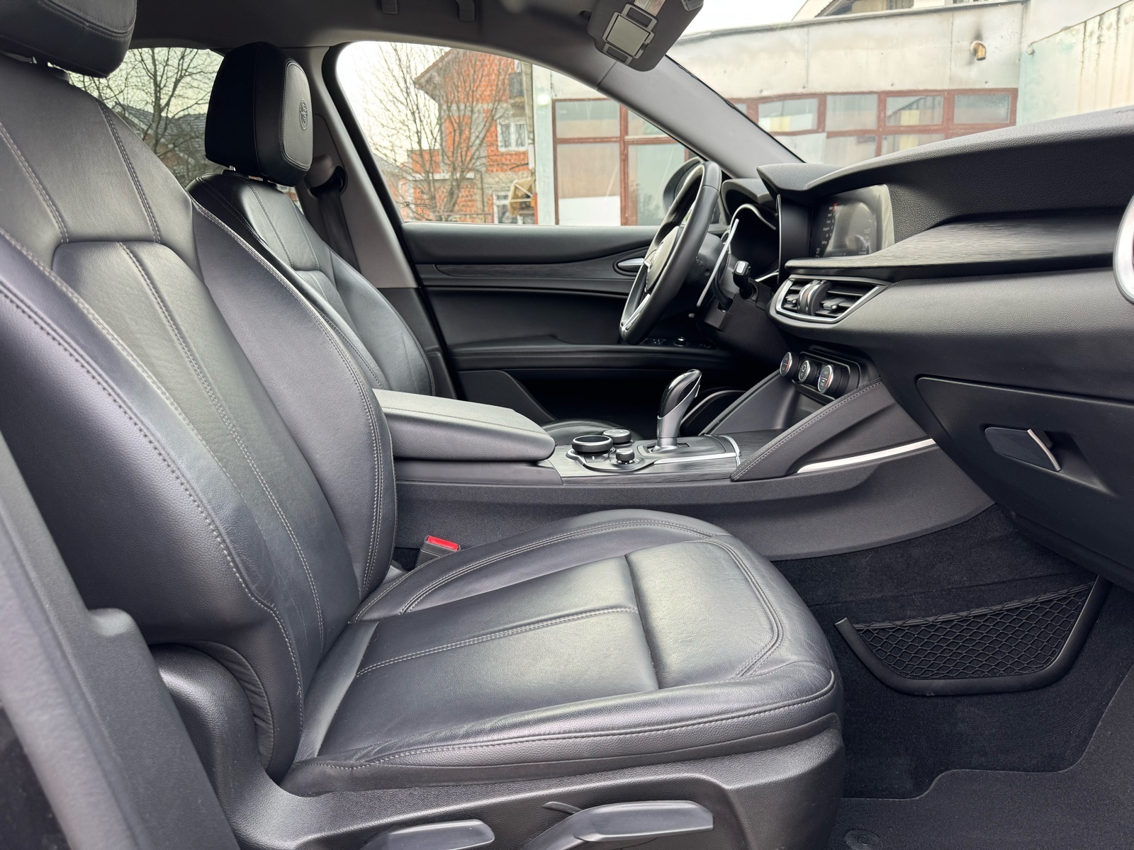 Alfa Romeo Stelvio 2,2 Diesel automatik lusso veloce 20cola, fotografija 18