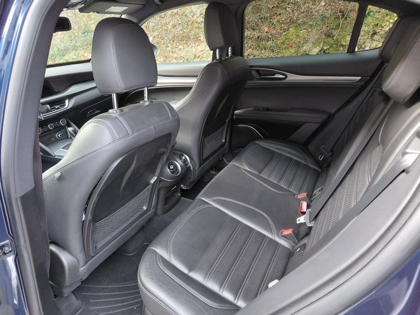 Alfa Romeo Stelvio 2,2 Diesel Q4, fotografija 16