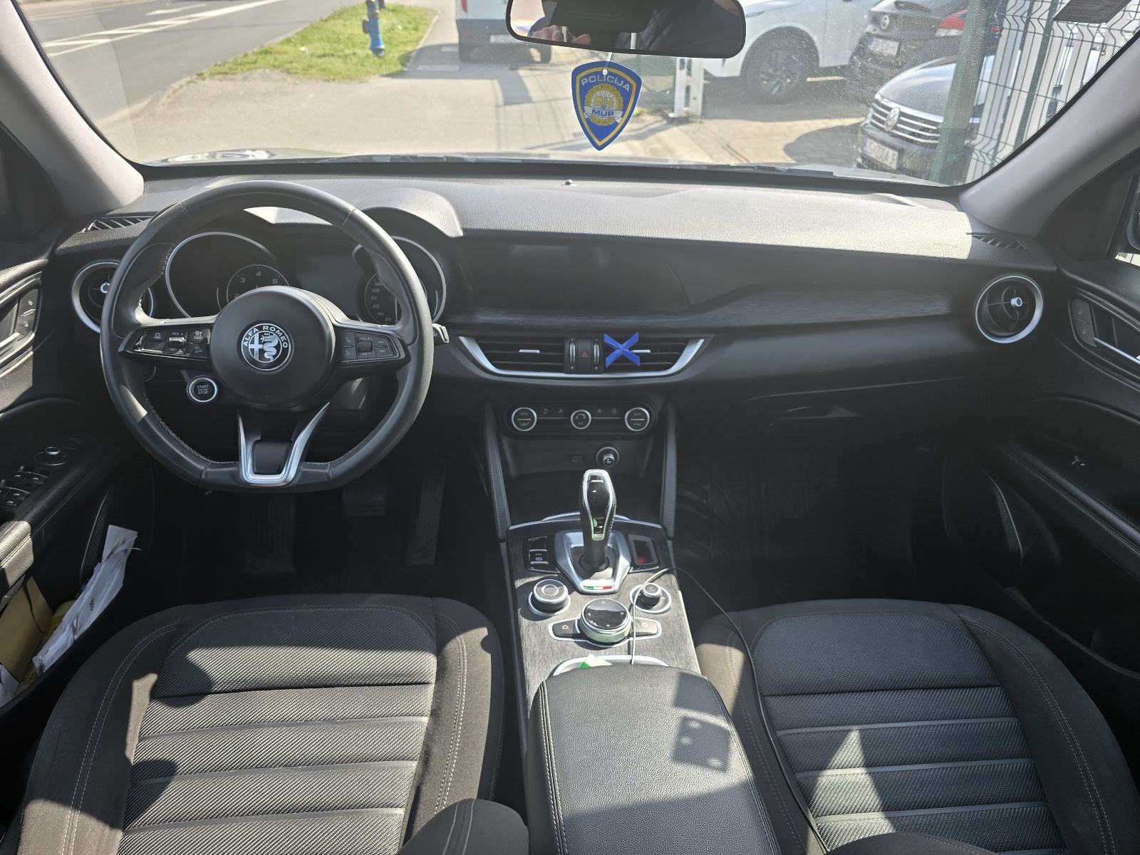 Alfa Romeo Stelvio 2,2 Diesel automatik, fotografija 9