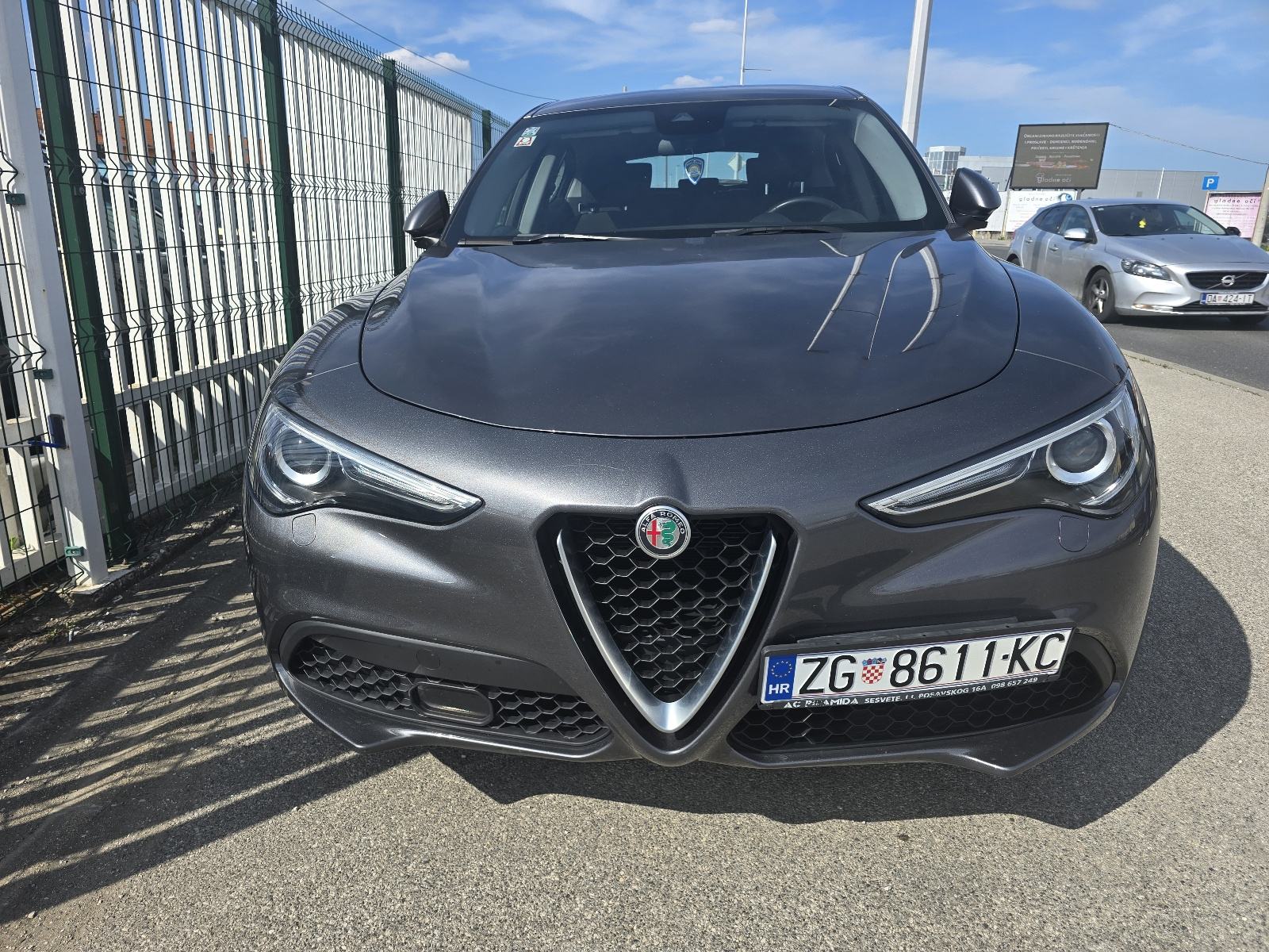 Alfa Romeo Stelvio 2,2 Diesel automatik, fotografija 2