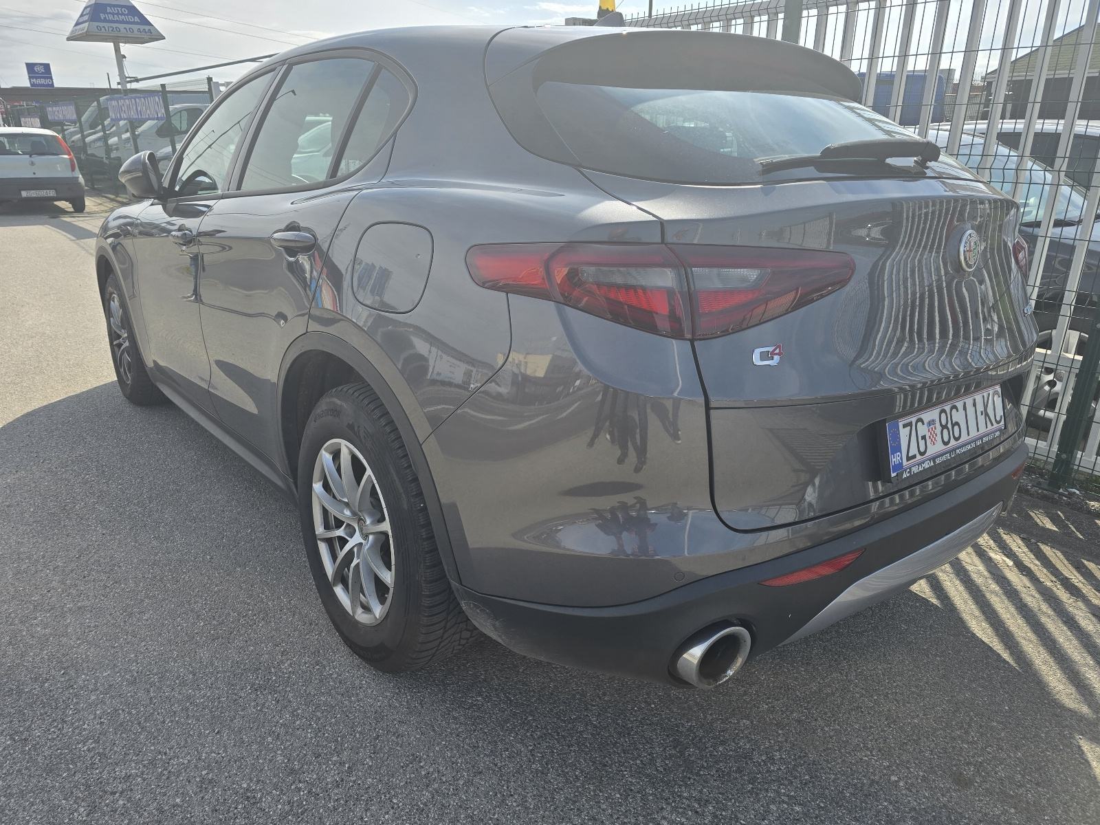 Alfa Romeo Stelvio 2,2 Diesel automatik, fotografija 6
