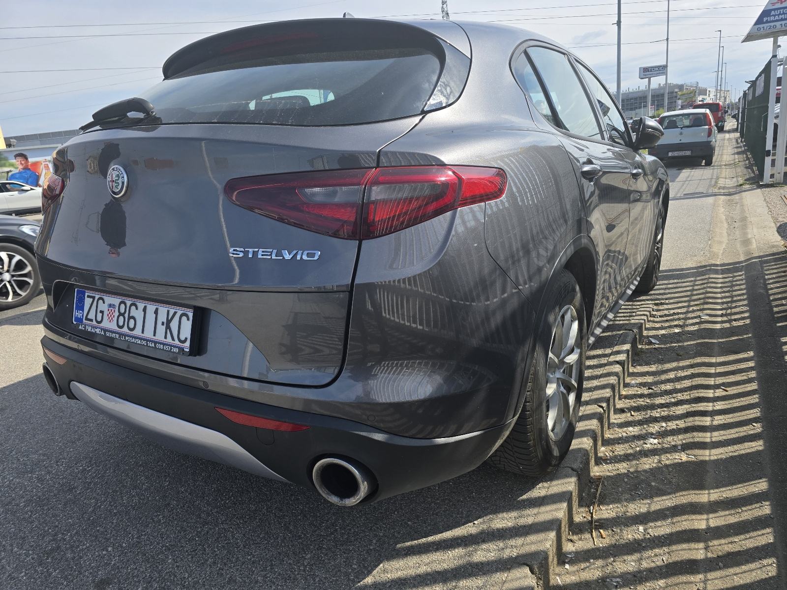 Alfa Romeo Stelvio 2,2 Diesel automatik, fotografija 4