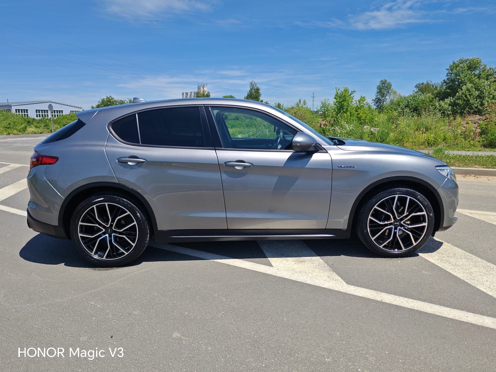 Alfa Romeo Stelvio 2,2d "full servis" alu 21", fotografija 11
