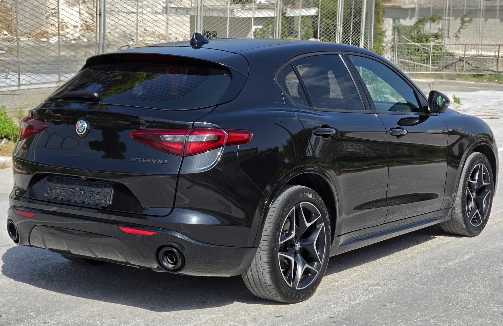 Alfa Romeo Stelvio 2.2d turbo VELOCE BLACK, 20", Facelift, zamjena, fotografija 10
