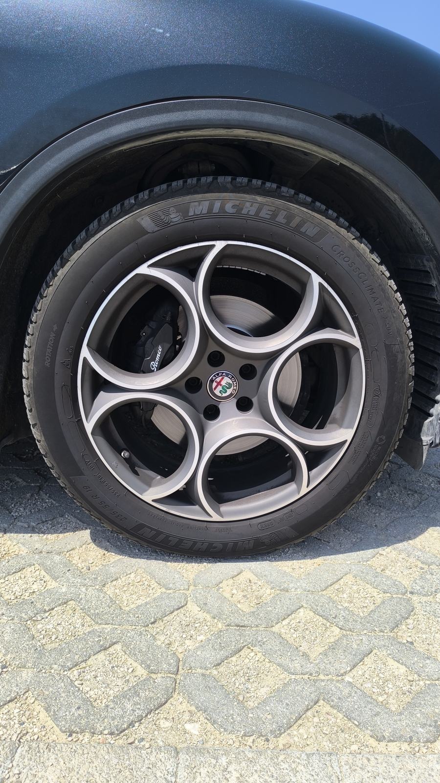 Alfa Romeo Stelvio 2,2 Diesel automatik (ugrađen potpuno novi motor), fotografija 6