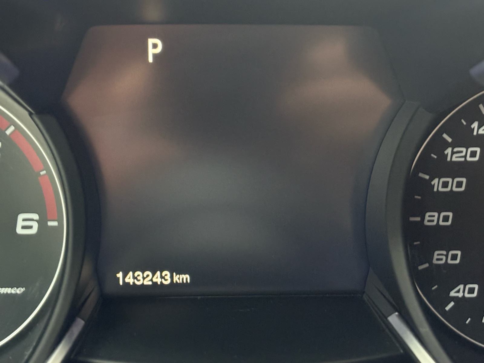 Alfa Romeo Stelvio 2,2 Diesel automatik, fotografija 12
