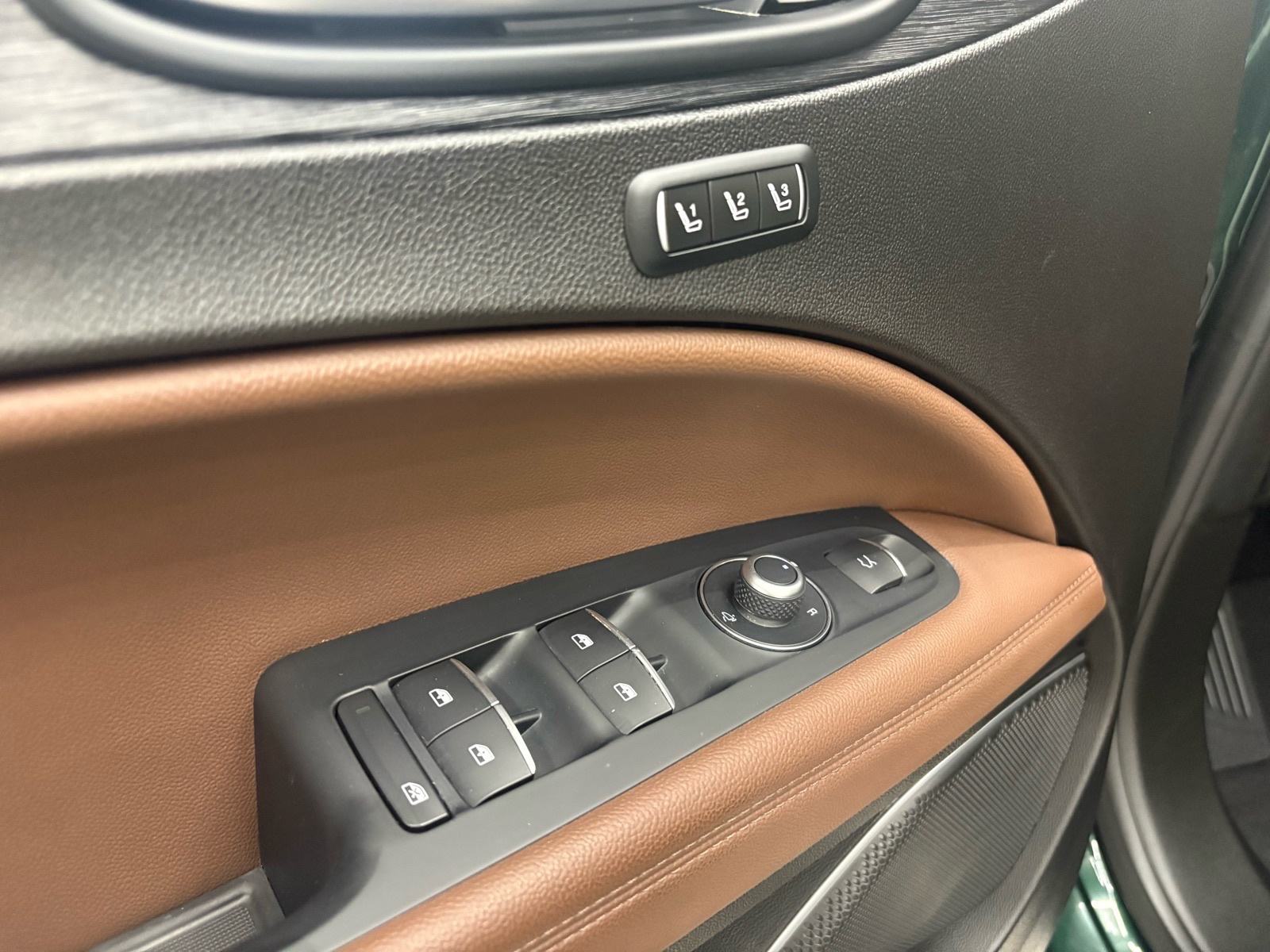 Alfa Romeo Stelvio 2,2 Diesel automatik, fotografija 11