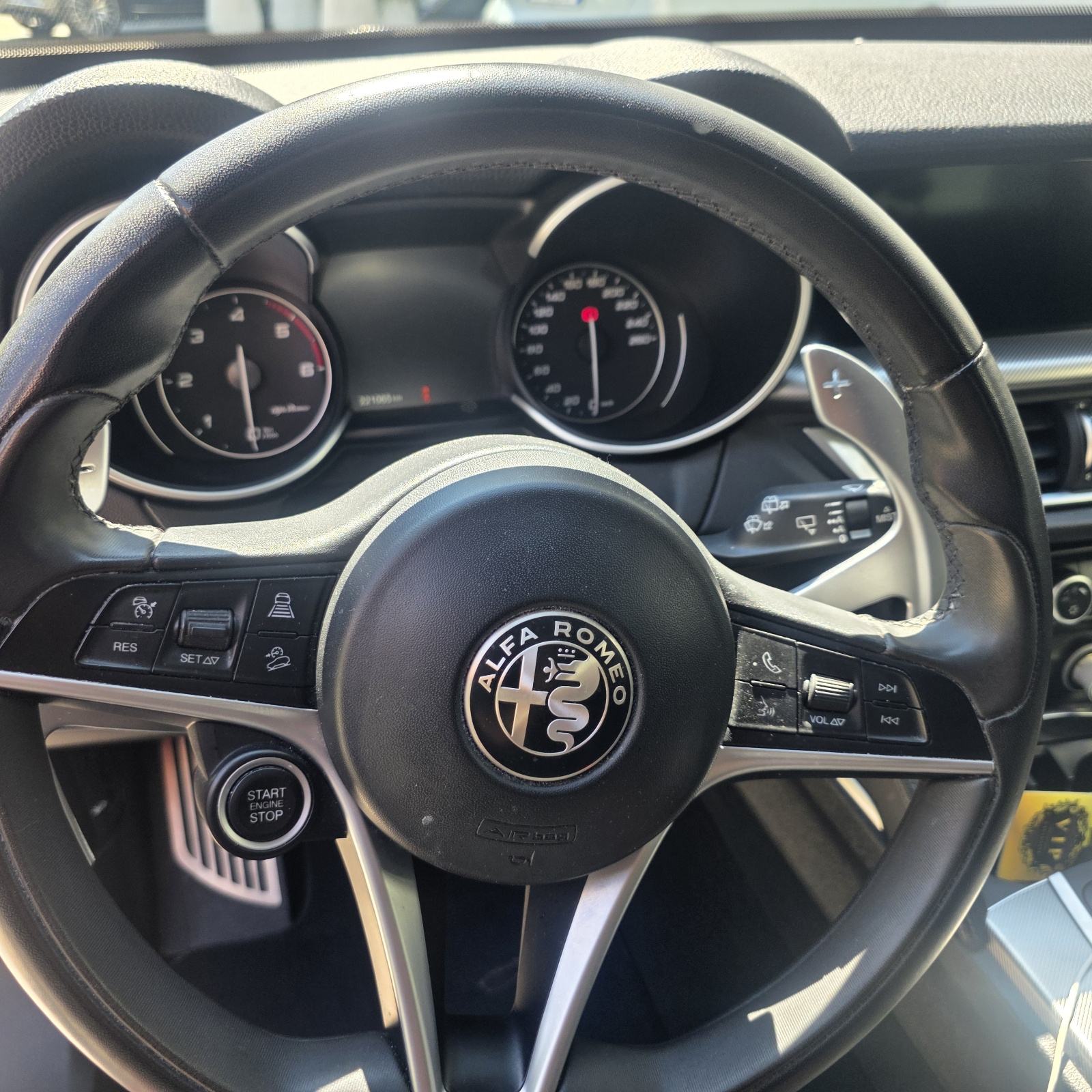 Alfa Romeo Stelvio 2,2 Diesel automatik, fotografija 13