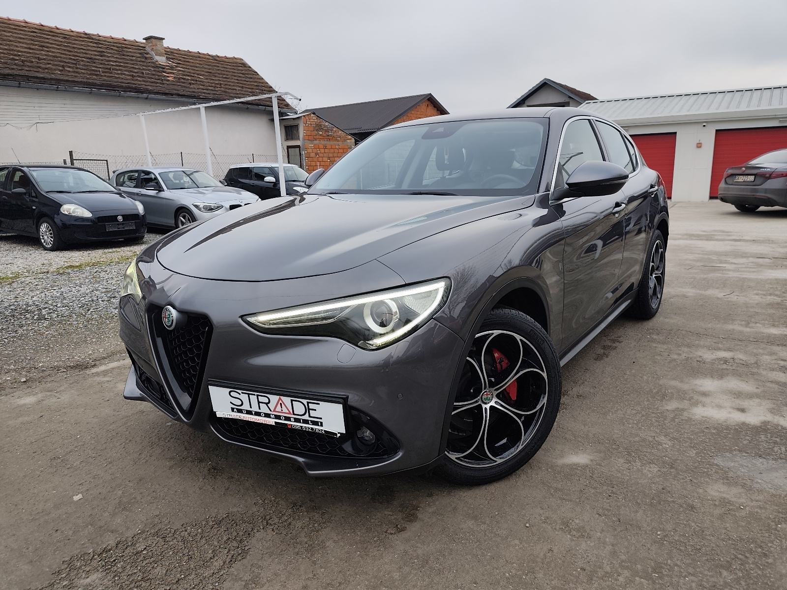 Alfa Romeo Stelvio 2,2 Diesel, alu 20", F1,jamstva!!!, fotografija 3