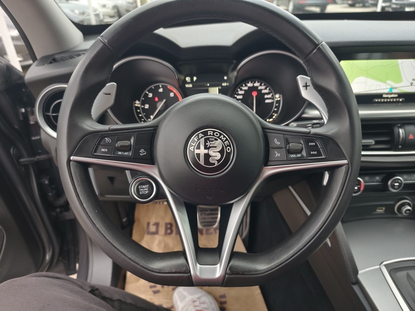 Alfa Romeo Stelvio 2,2 Diesel, alu 20", F1,jamstva!!!, fotografija 15
