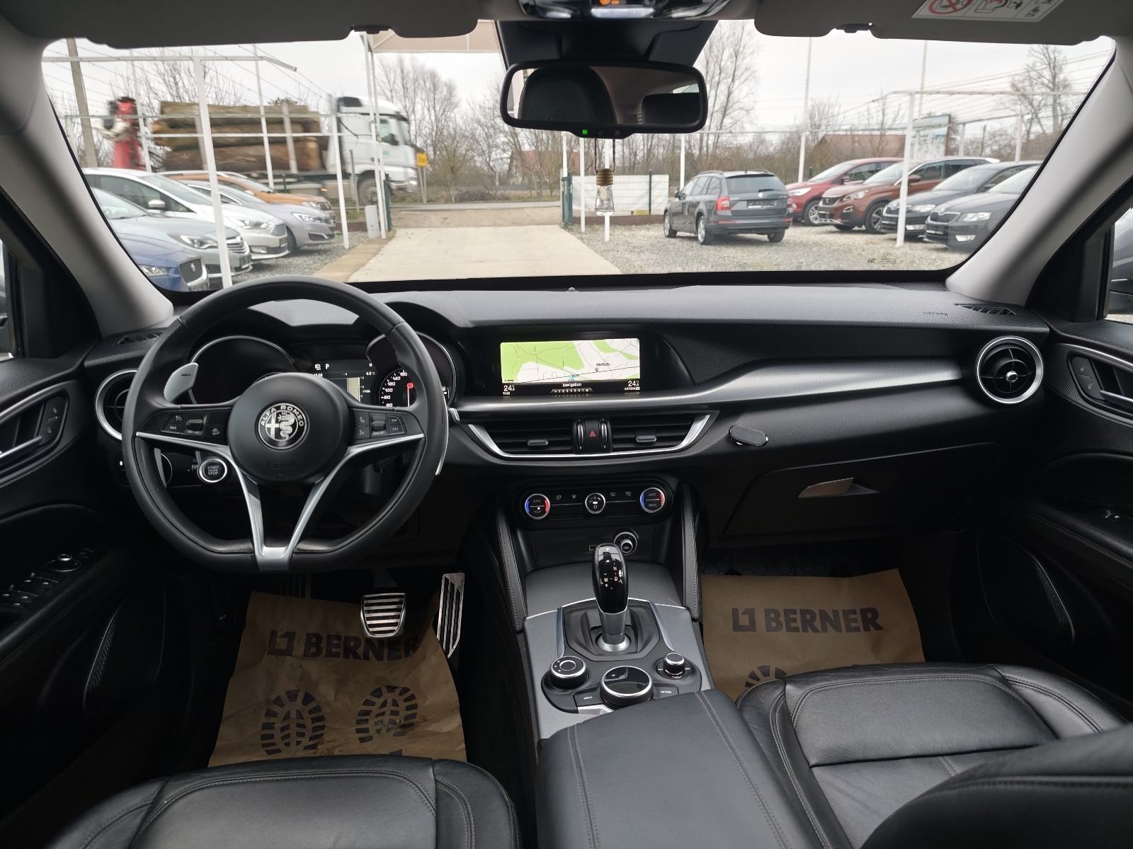 Alfa Romeo Stelvio 2,2 Diesel, alu 20", F1,jamstva!!!, fotografija 14