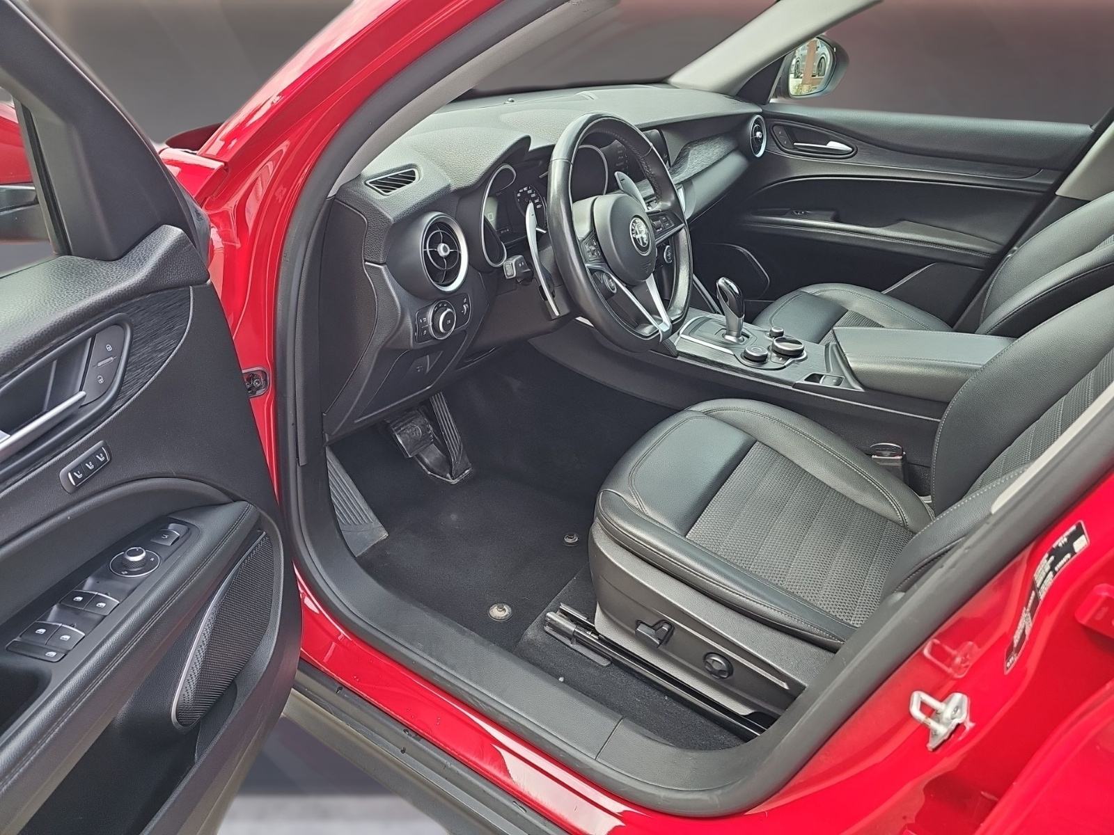 Alfa Romeo Stelvio 2,2 JTDM,Q4,KUPLJEN U RH,U SUSTAVU PDV-A..., fotografija 11