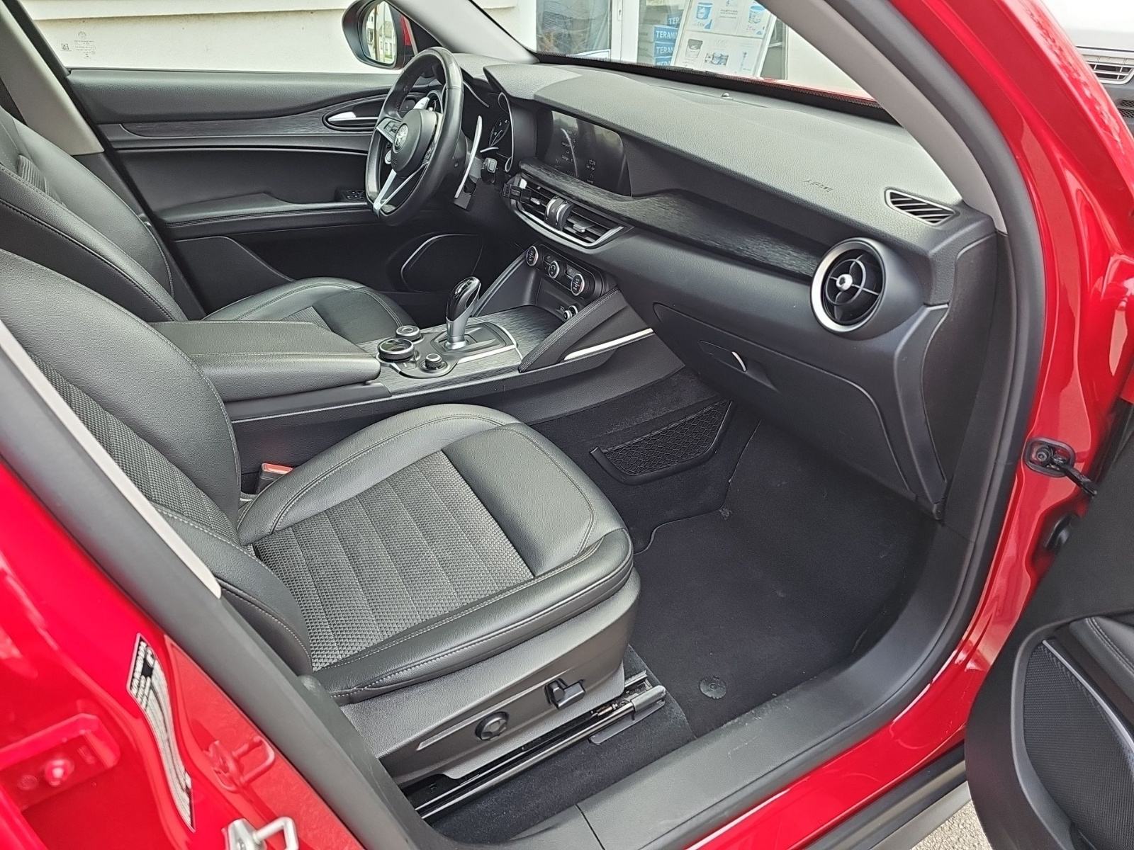 Alfa Romeo Stelvio 2,2 JTDM,Q4,KUPLJEN U RH,U SUSTAVU PDV-A..., fotografija 14