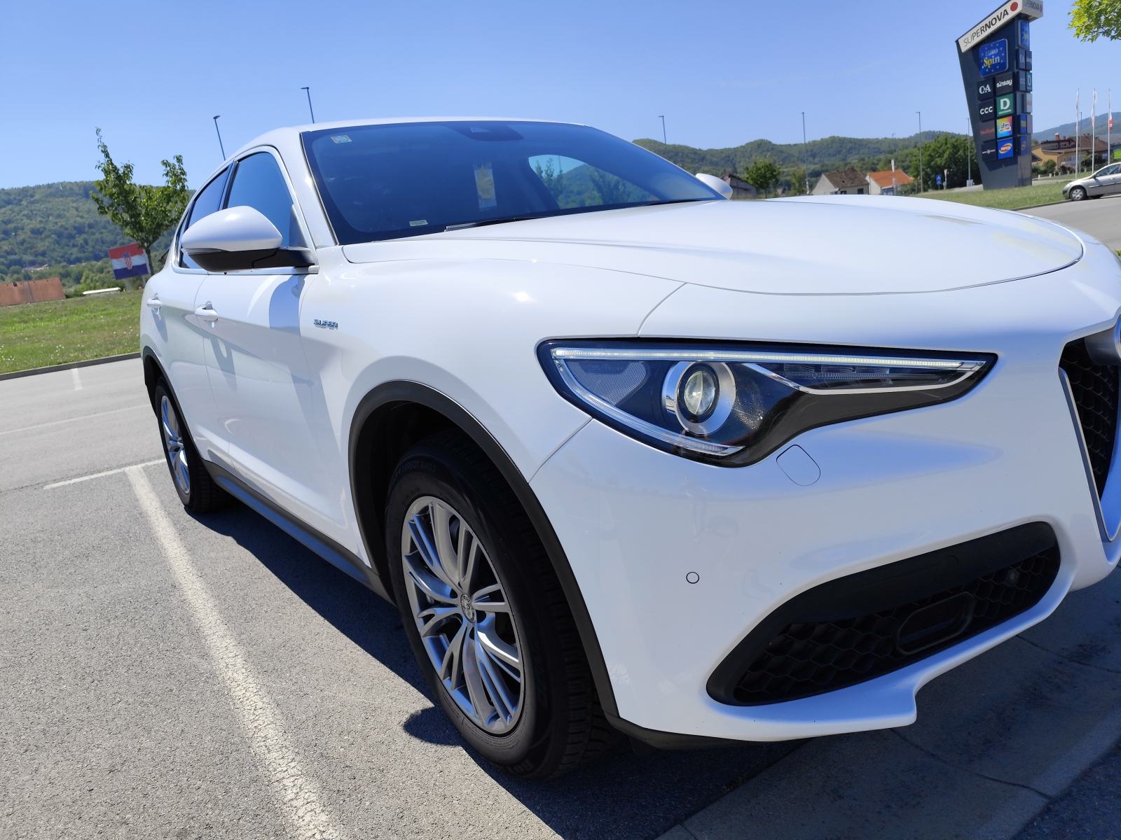 Alfa Romeo Stelvio 2,2 190ks Q4, 2021g,, fotografija 5