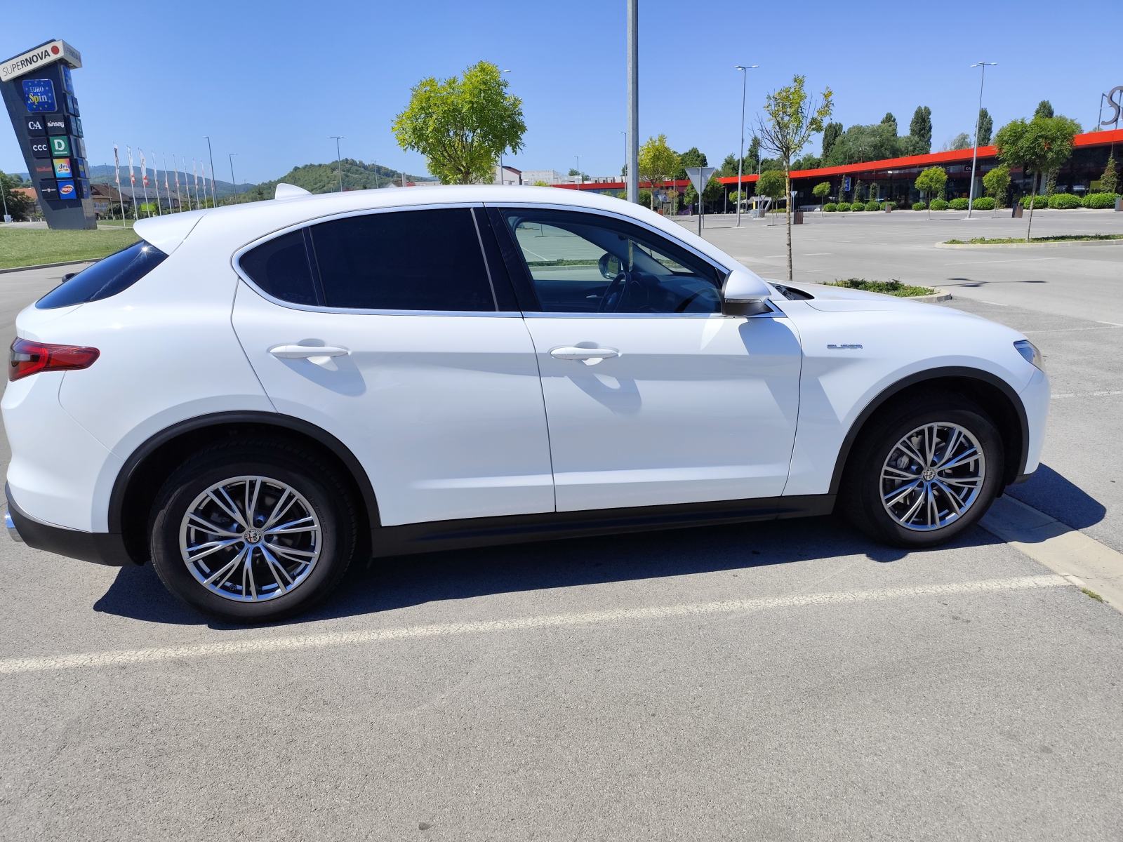 Alfa Romeo Stelvio 2,2 190ks Q4, 2021g,, fotografija 7