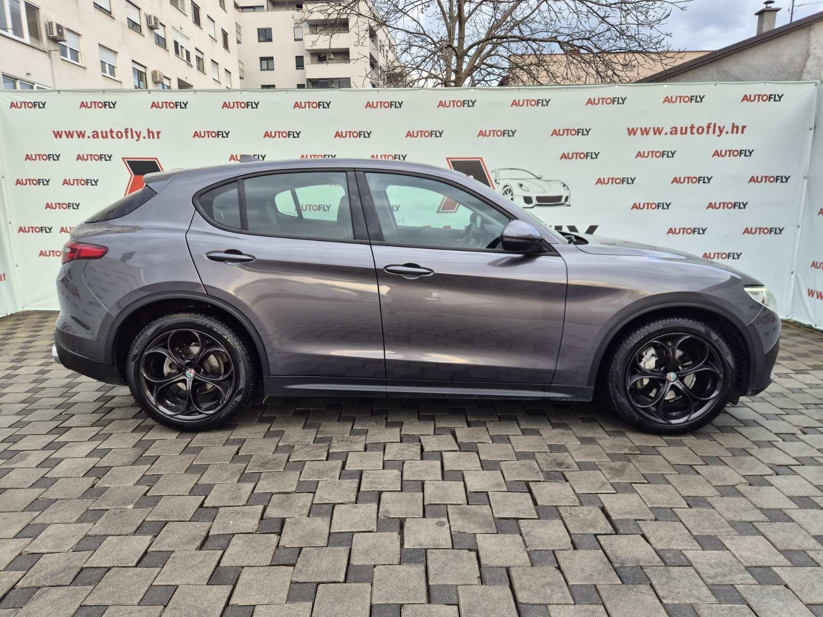 Alfa Romeo Stelvio 2.2 JTD, Kamera, Koža, Navigacija, PDC, 20", fotografija 5