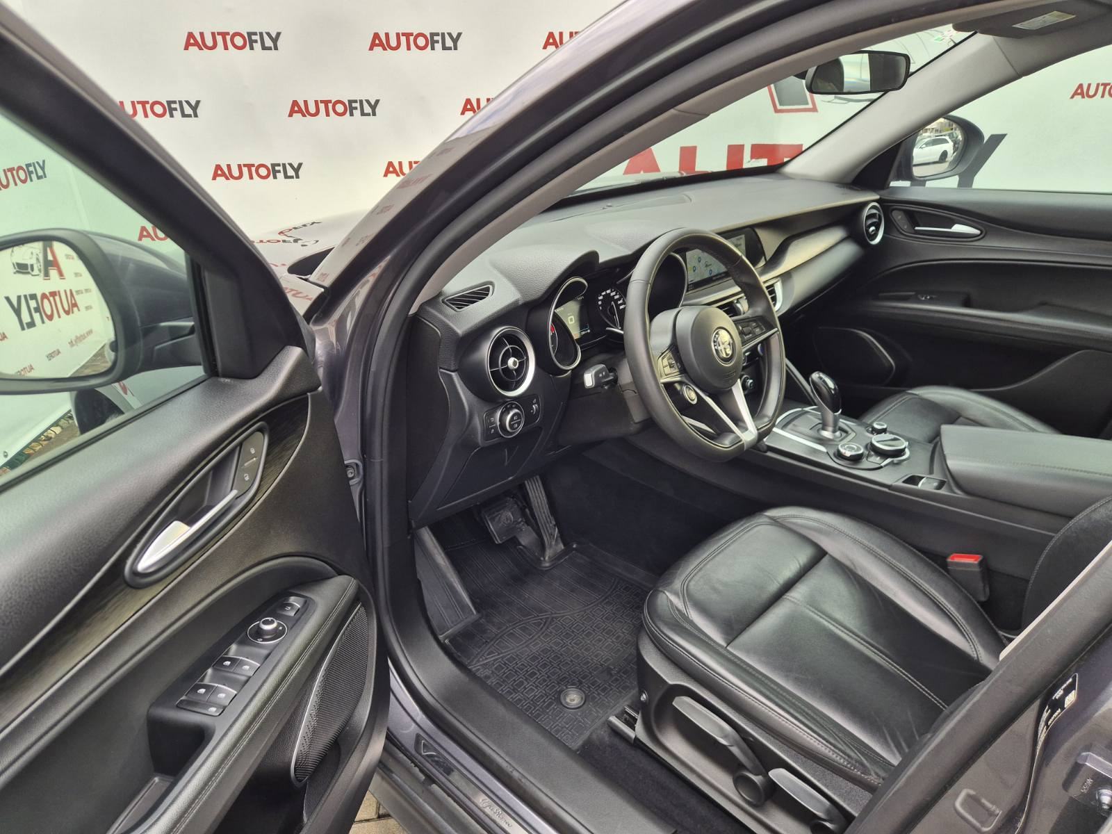 Alfa Romeo Stelvio 2.2 JTD, Kamera, Koža, Navigacija, PDC, 20", fotografija 11