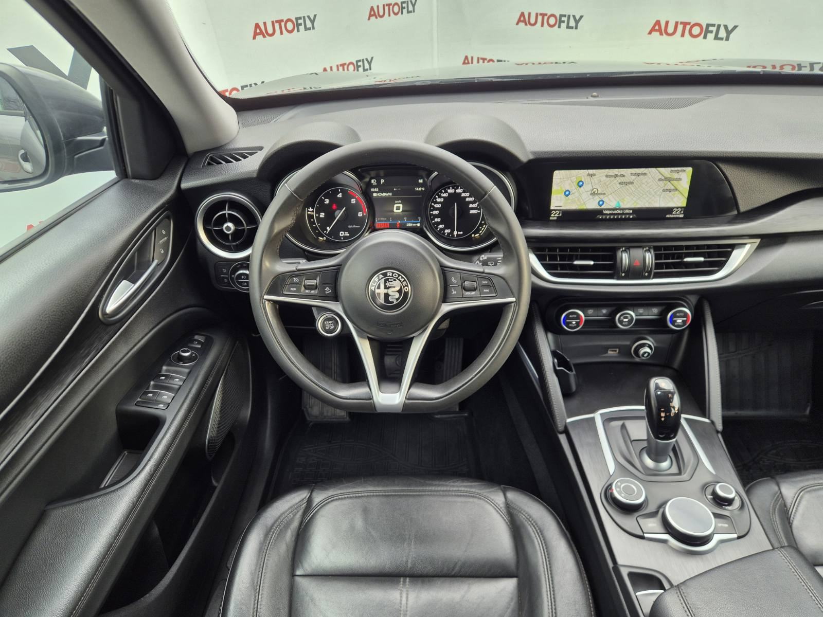 Alfa Romeo Stelvio 2.2 JTD, Kamera, Koža, Navigacija, PDC, 20", fotografija 17