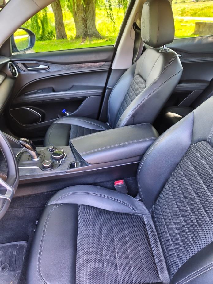 Alfa Romeo Stelvio 2.2 JTD Multijet/160 114 t km, fotografija 9