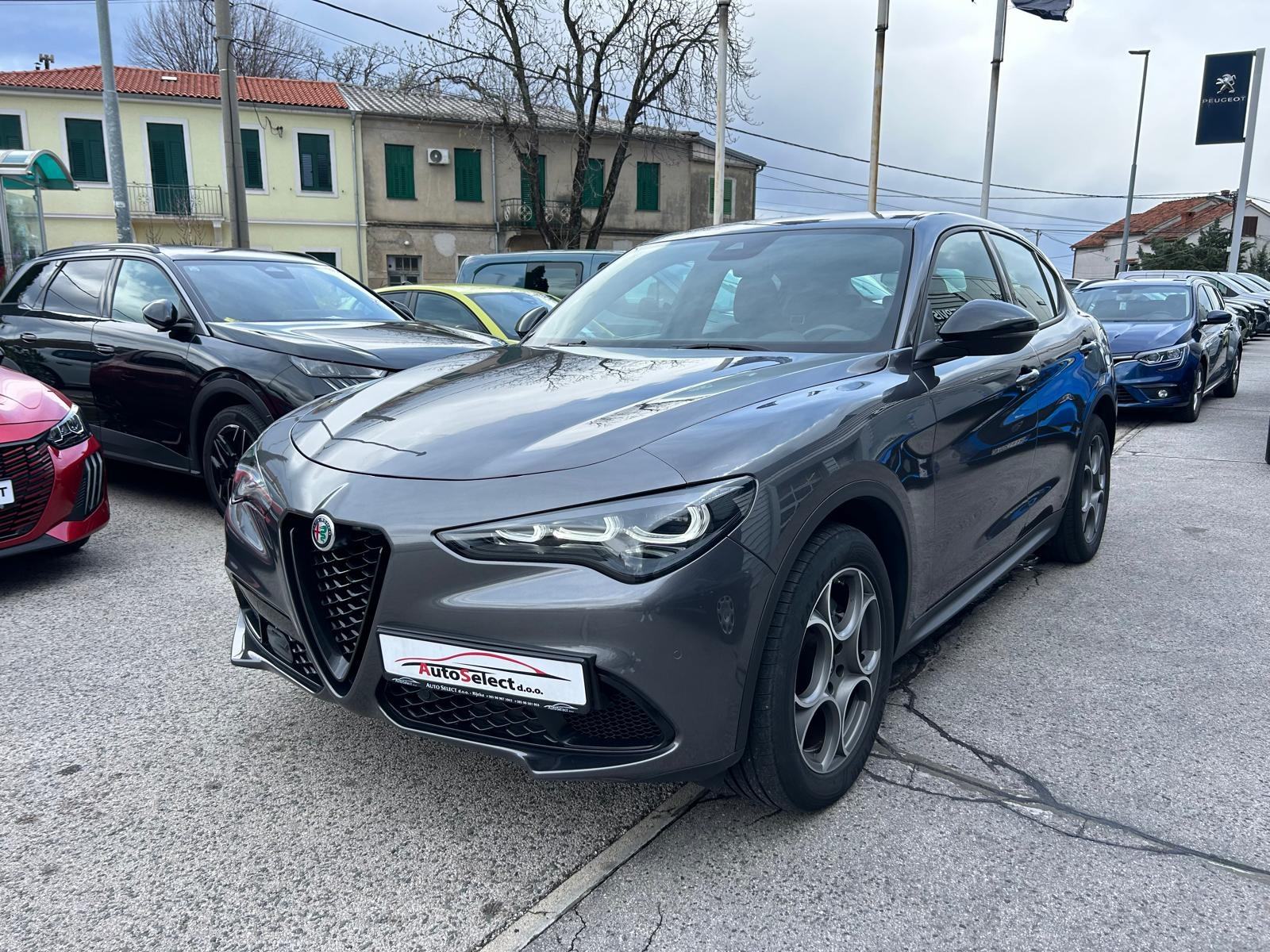 Alfa Romeo Stelvio 2,2 JTD - Q4 - 2024 - 45.000KM - HR AUTO!!, fotografija 1
