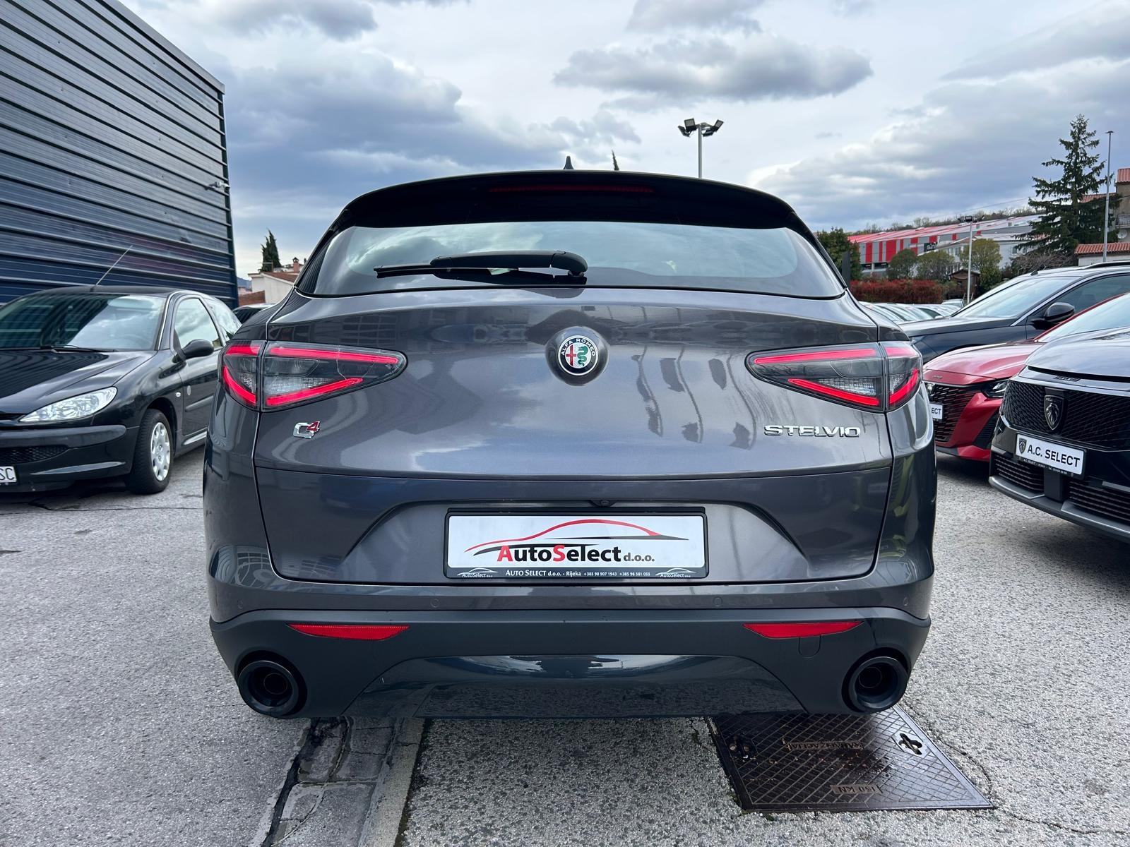 Alfa Romeo Stelvio 2,2 JTD - Q4 - 2024 - 45.000KM - HR AUTO!!, fotografija 7