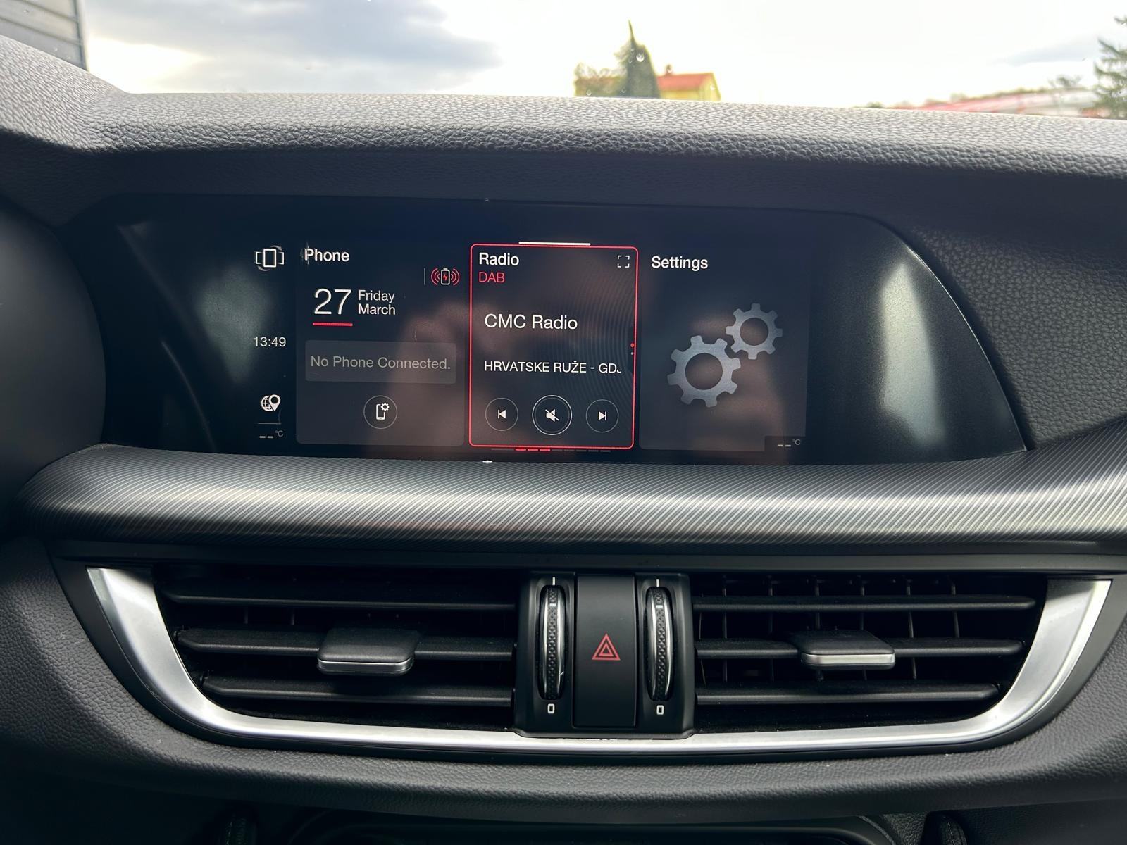 Alfa Romeo Stelvio 2,2 JTD - Q4 - 2024 - 45.000KM - HR AUTO!!, fotografija 14
