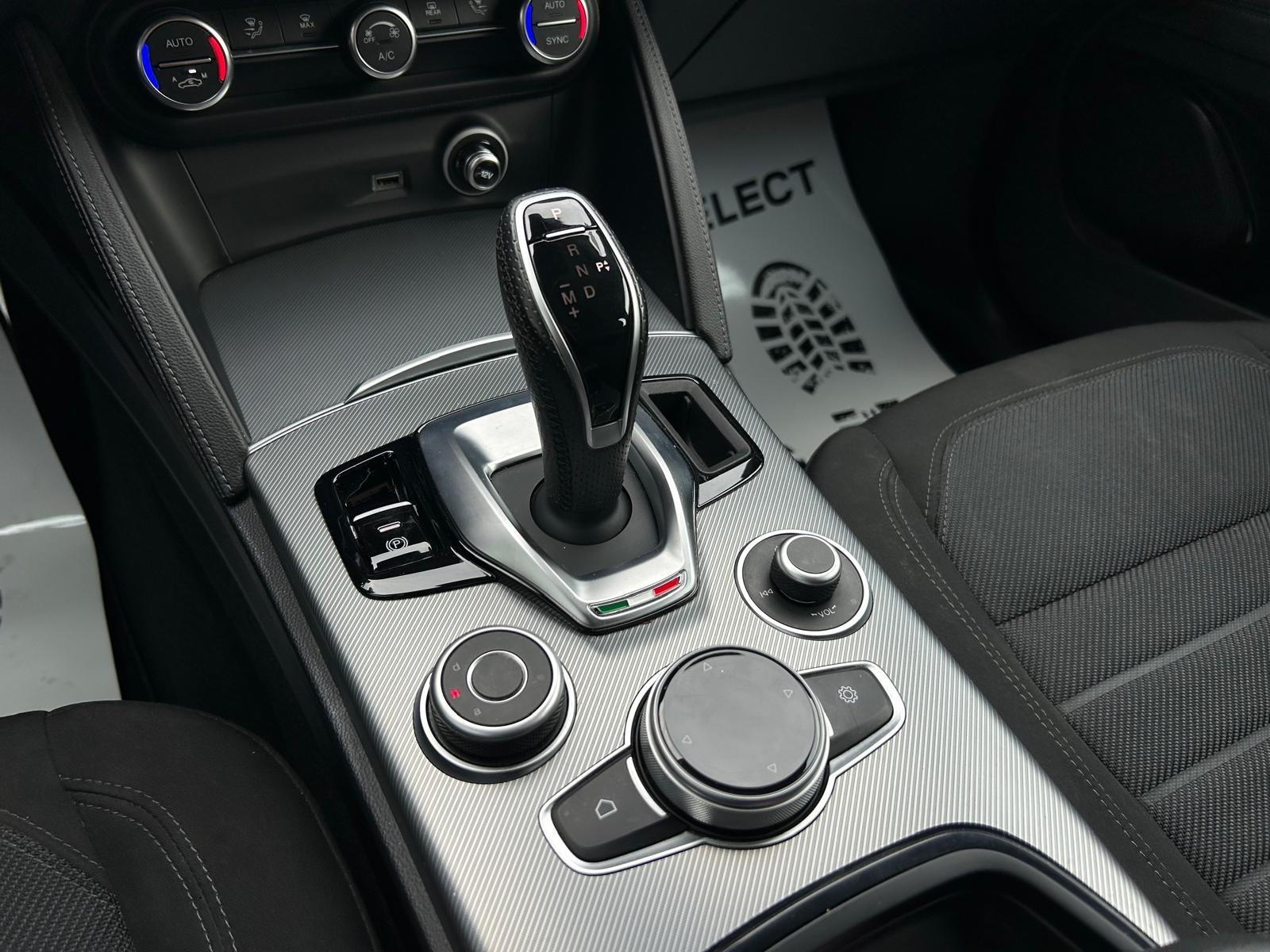 Alfa Romeo Stelvio 2,2 JTD - Q4 - 2024 - 45.000KM - HR AUTO!!, fotografija 16