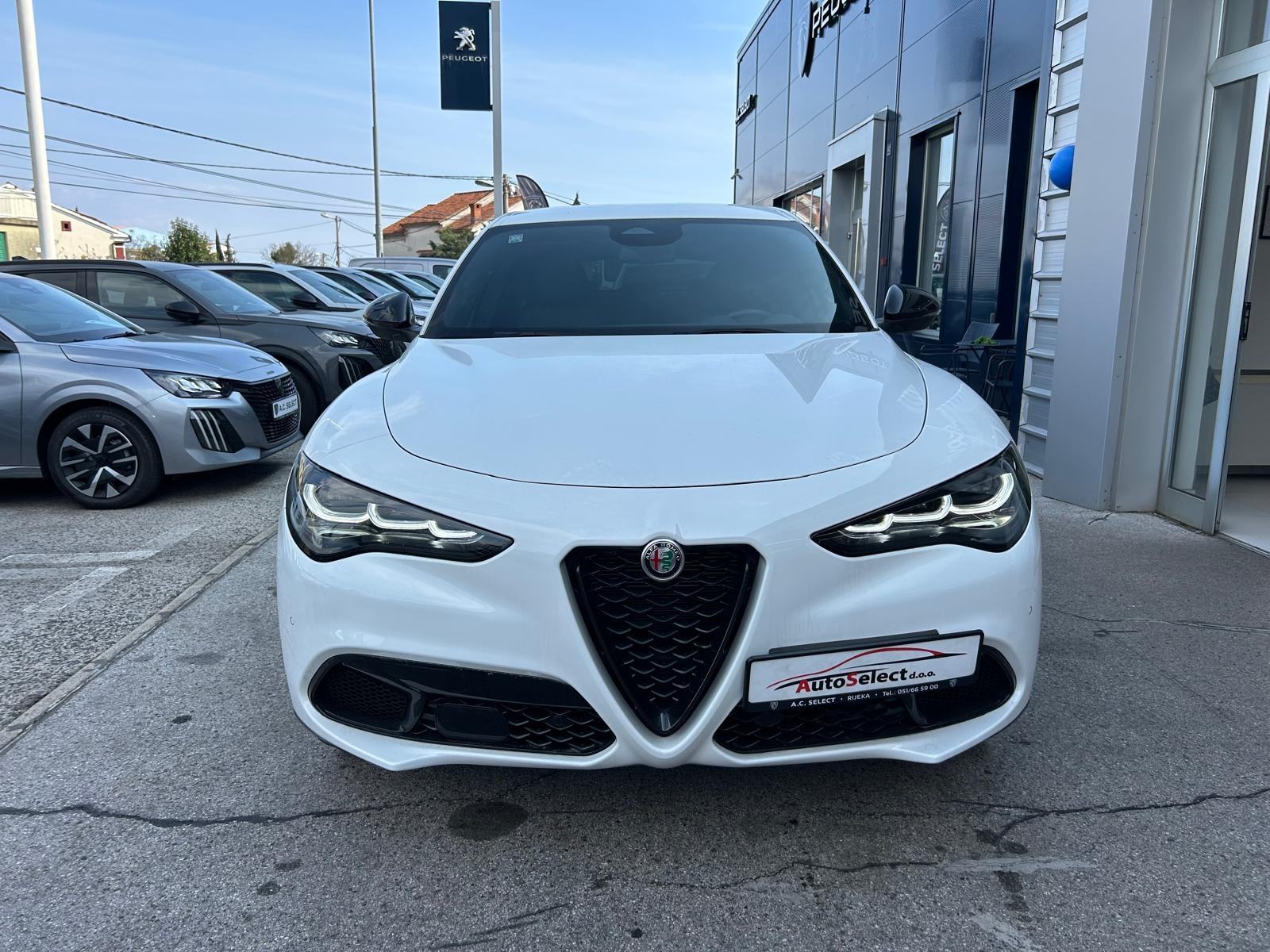 Alfa Romeo Stelvio 2,2 JTD Q4 Veloce - 2025 - 19.000km - FULL - REG !!, fotografija 3