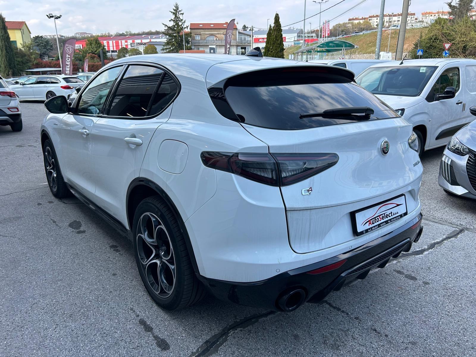 Alfa Romeo Stelvio 2,2 JTD Q4 Veloce - 2025 - 19.000km - FULL - REG !!, fotografija 4