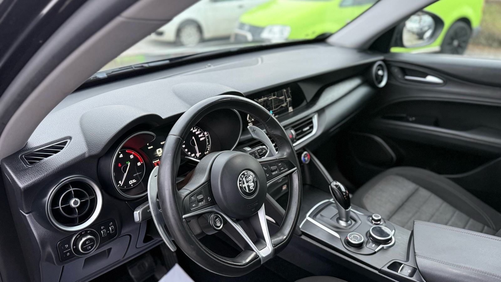 Alfa Romeo Stelvio 2,2 Diesel automatik F1 NAVI KAMERA, fotografija 13