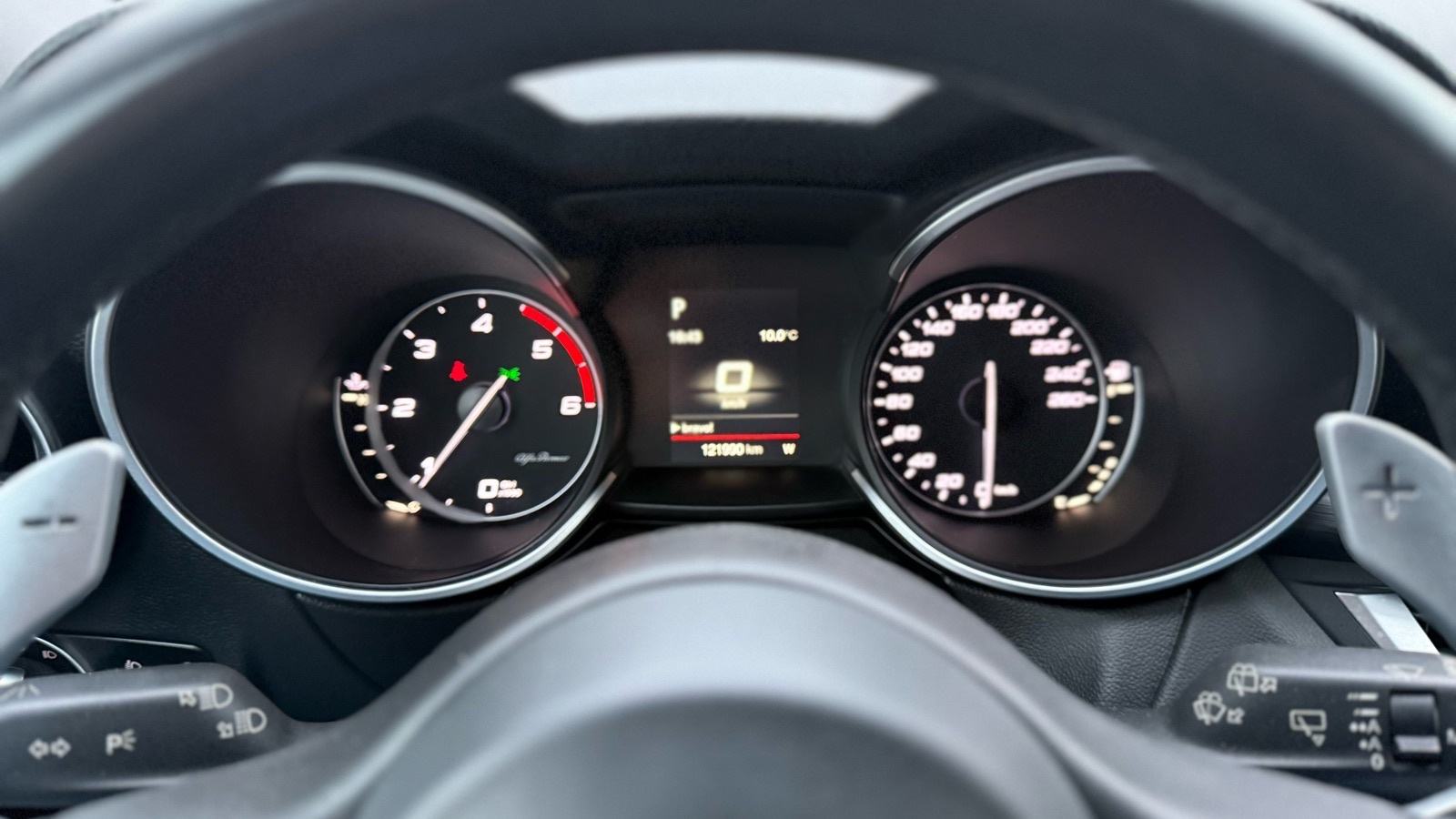 Alfa Romeo Stelvio 2,2 Diesel automatik F1 NAVI KAMERA, fotografija 15