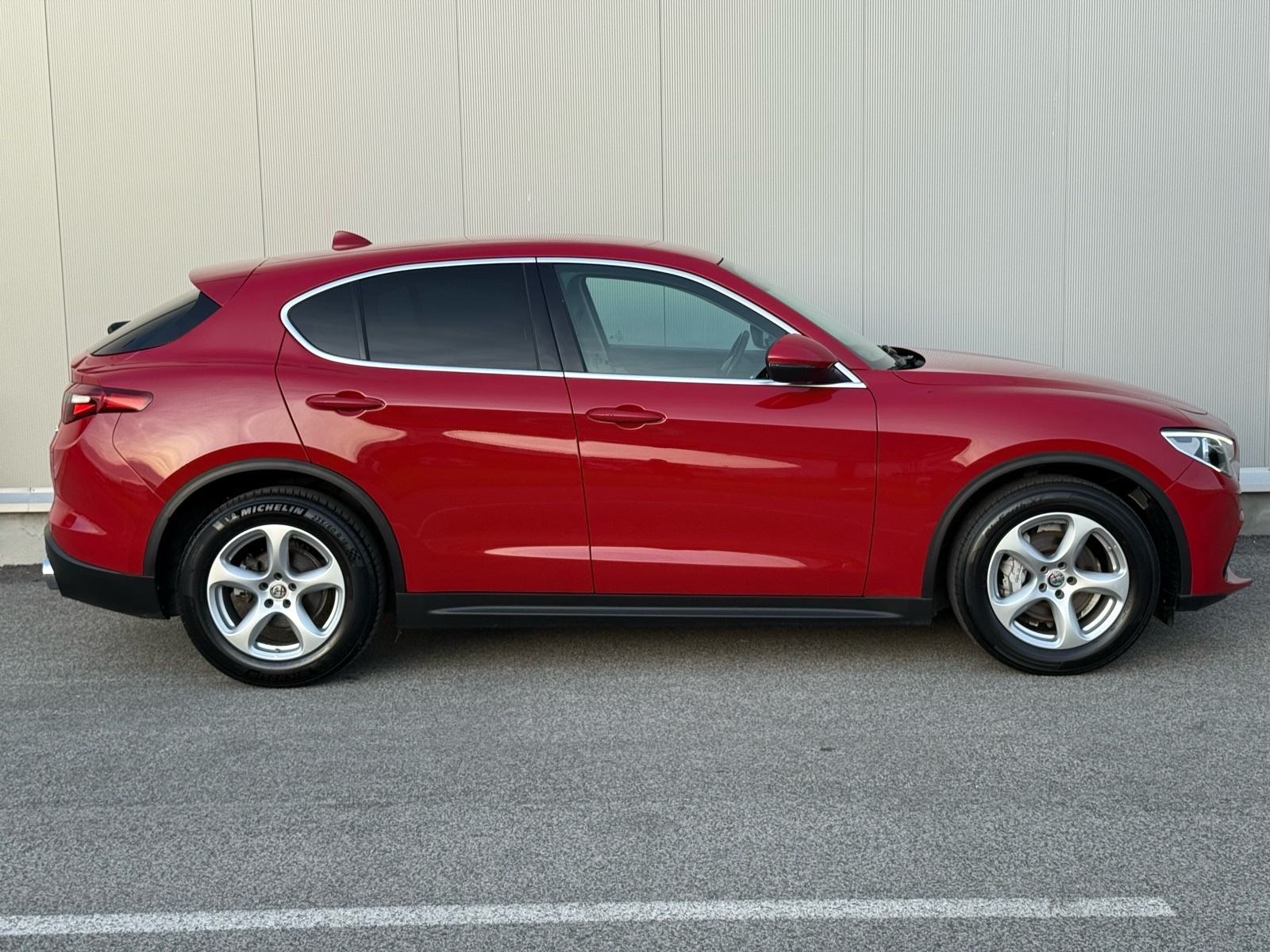 Alfa Romeo Stelvio 2.2 JTDM*AUTOMATIK*KAMERA*105.000km*V+M SERVIS*, fotografija 11