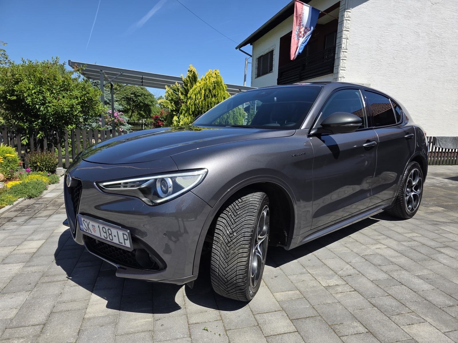 Alfa Romeo Stelvio 2,2 veloce Q4, fotografija 14