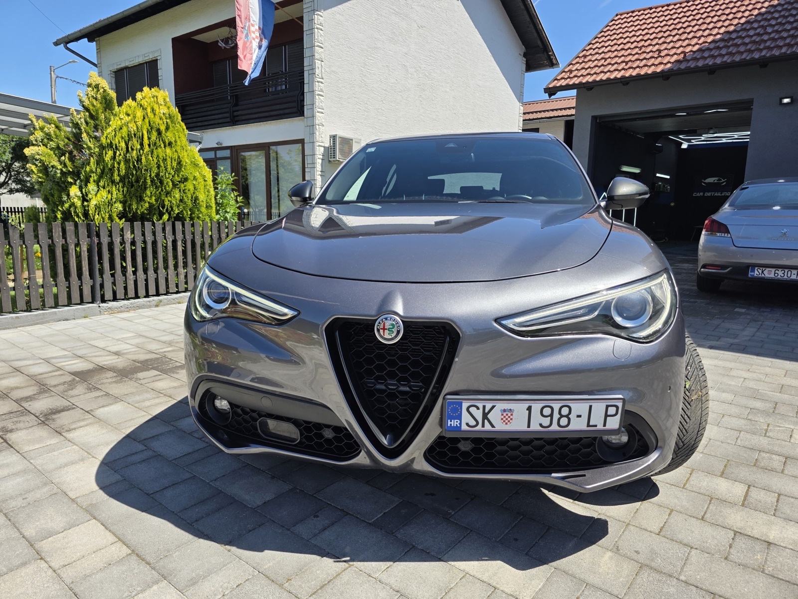 Alfa Romeo Stelvio 2,2 veloce Q4, fotografija 15