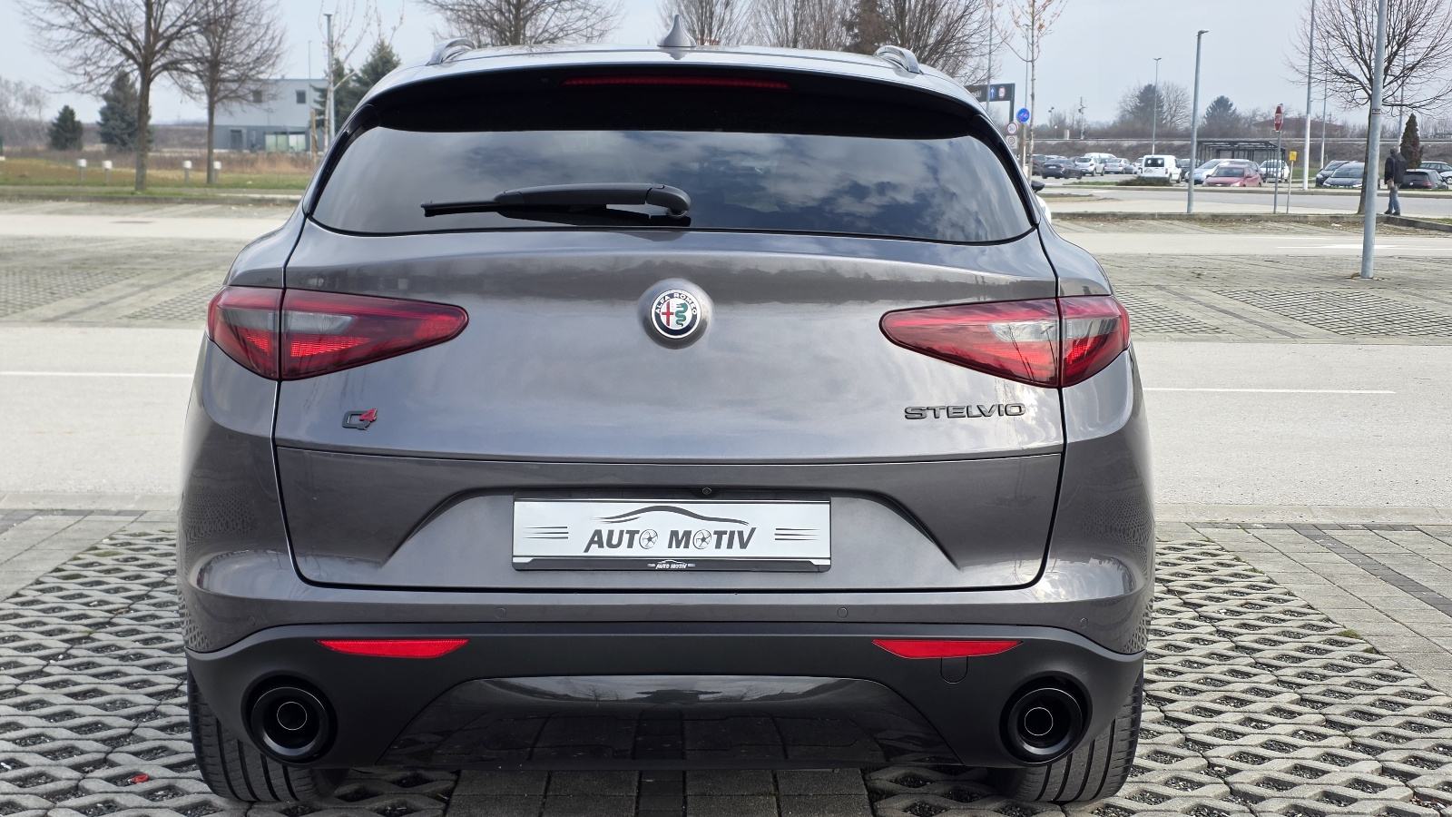 ALFA ROMEO STELVIO 2.2 JTDM Q4 B-TECH - BOGATA OPREMA-SUPER ATRAKTIVAN, fotografija 7