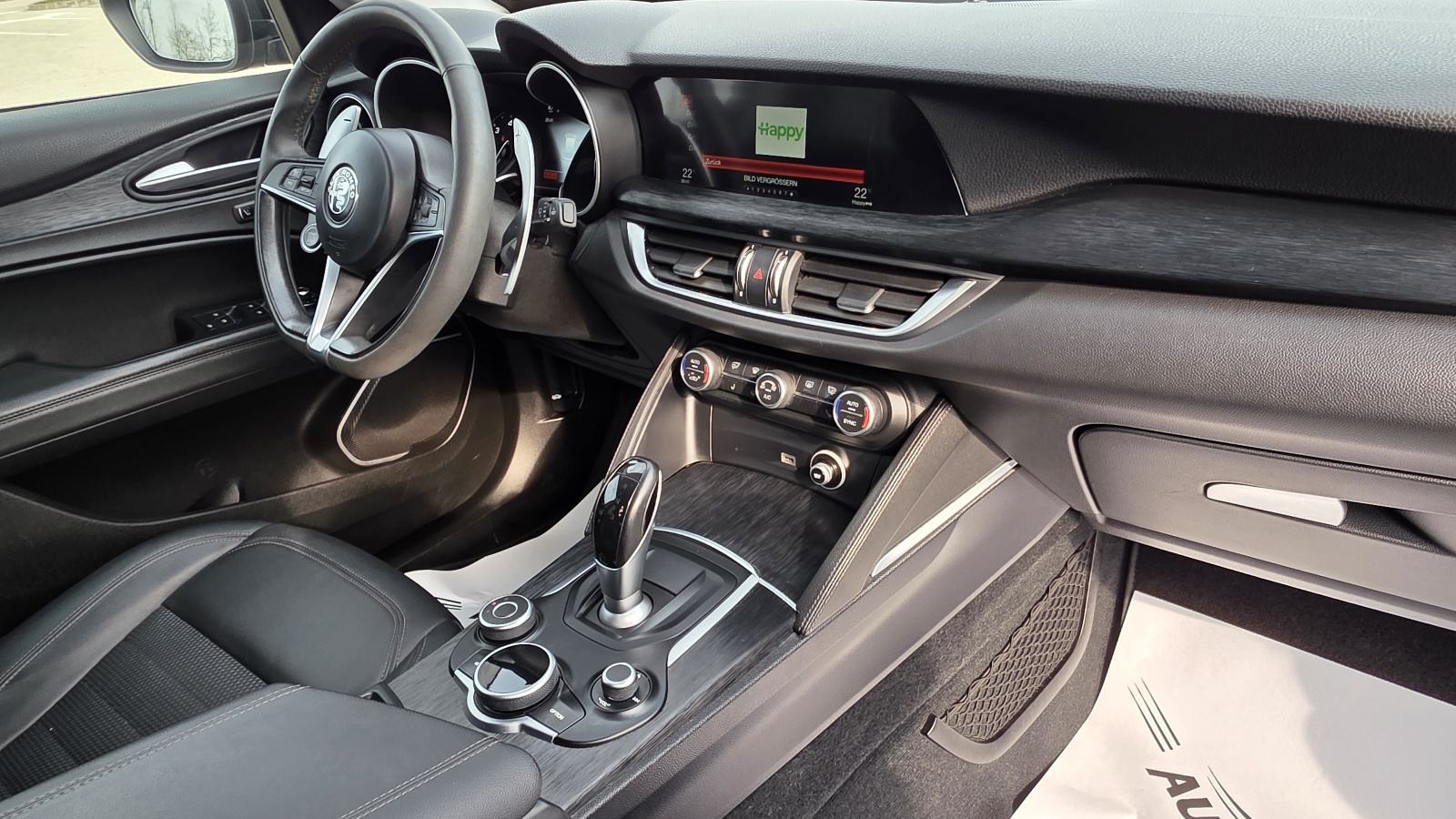 ALFA ROMEO STELVIO 2.2 JTDM Q4 B-TECH - BOGATA OPREMA-SUPER ATRAKTIVAN, fotografija 16