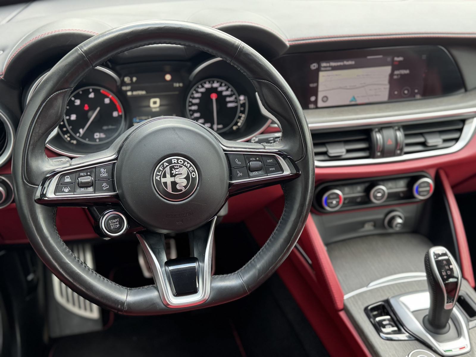 Alfa Romeo Stelvio 2,2 JTDm Veloce Ti-LEASING•Crvena koža•V. servis!, fotografija 16