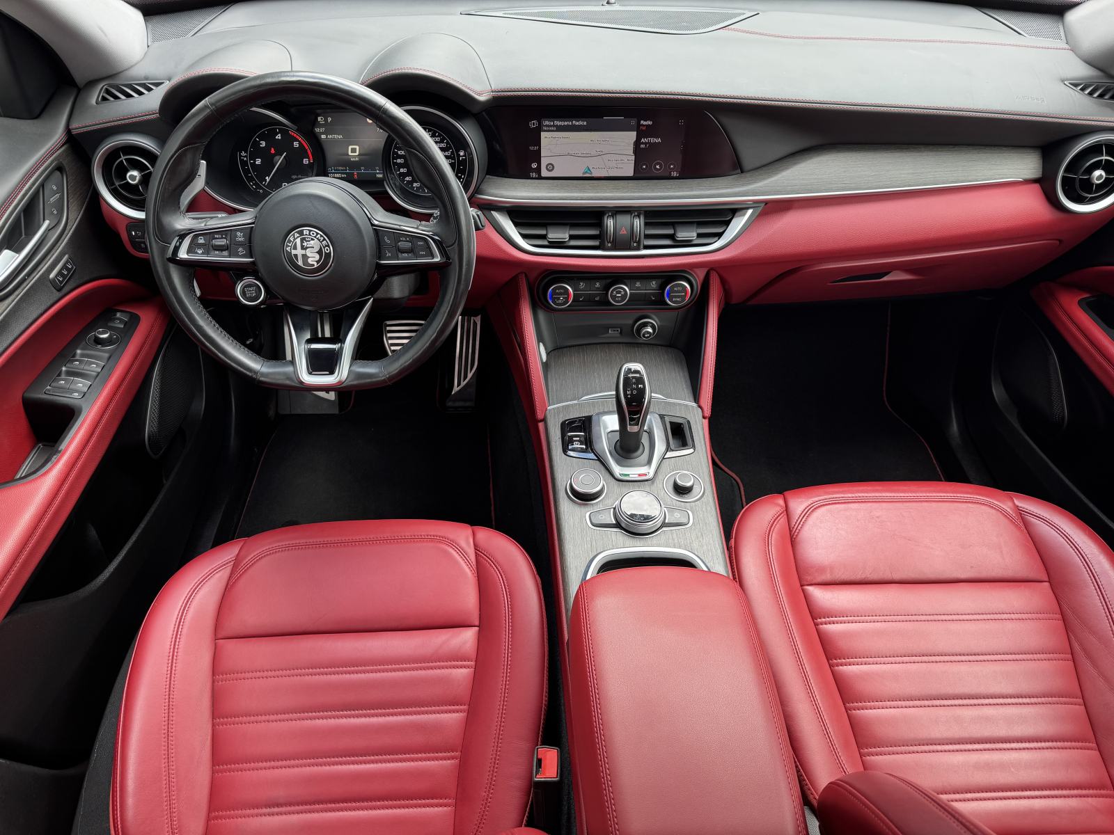 Alfa Romeo Stelvio 2,2 JTDm Veloce Ti-LEASING•Crvena koža•V. servis!, fotografija 14