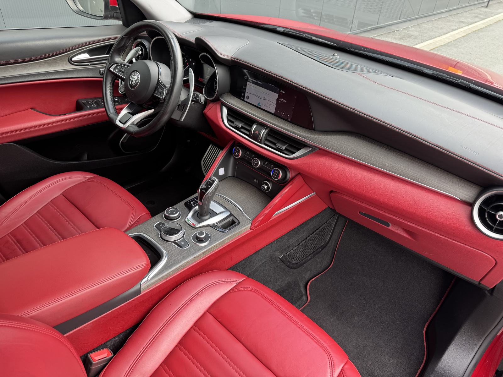 Alfa Romeo Stelvio 2,2 JTDm Veloce Ti-LEASING•Crvena koža•V. servis!, fotografija 11