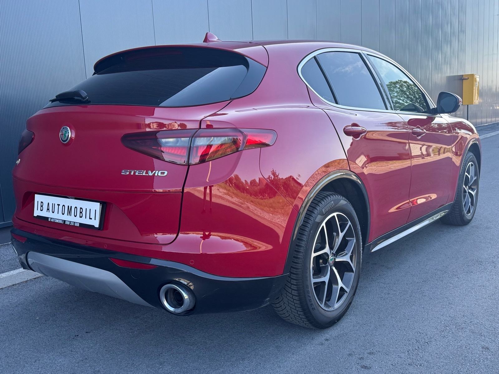 Alfa Romeo Stelvio 2,2 JTDm Veloce Ti-LEASING•Crvena koža•V. servis!, fotografija 4
