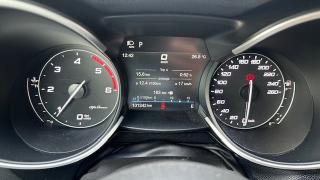 Alfa Romeo Stelvio 2.2 M-Jet , Q4, 190KS, Veliki servis, U PDV u., fotografija 14