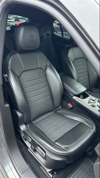Alfa Romeo Stelvio 2.2 M-Jet , Q4, 190KS, Veliki servis, U PDV u., fotografija 17