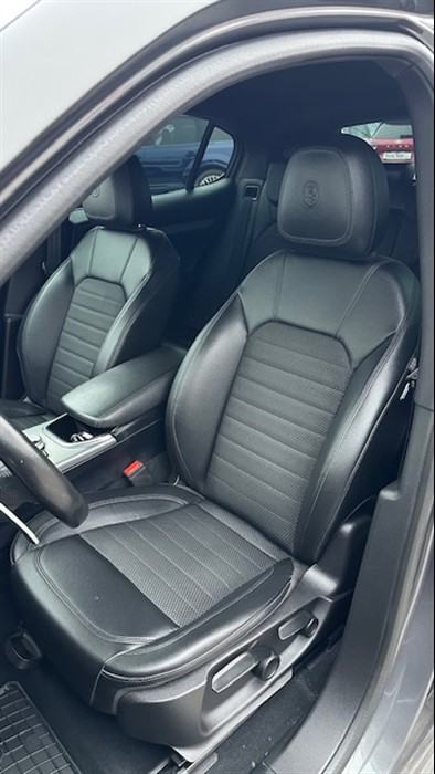 Alfa Romeo Stelvio 2.2 M-Jet , Q4, 190KS, Veliki servis, U PDV u., fotografija 9