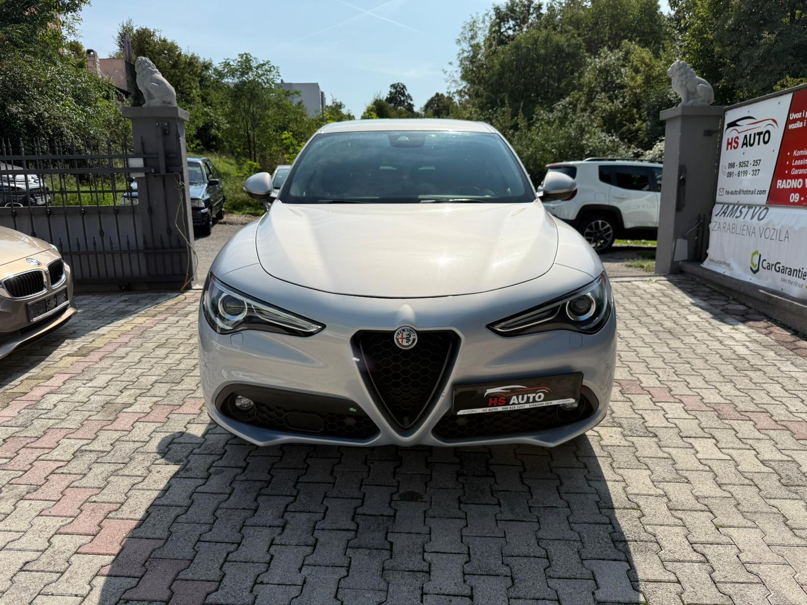 Alfa Romeo Stelvio 2,2, fotografija 7