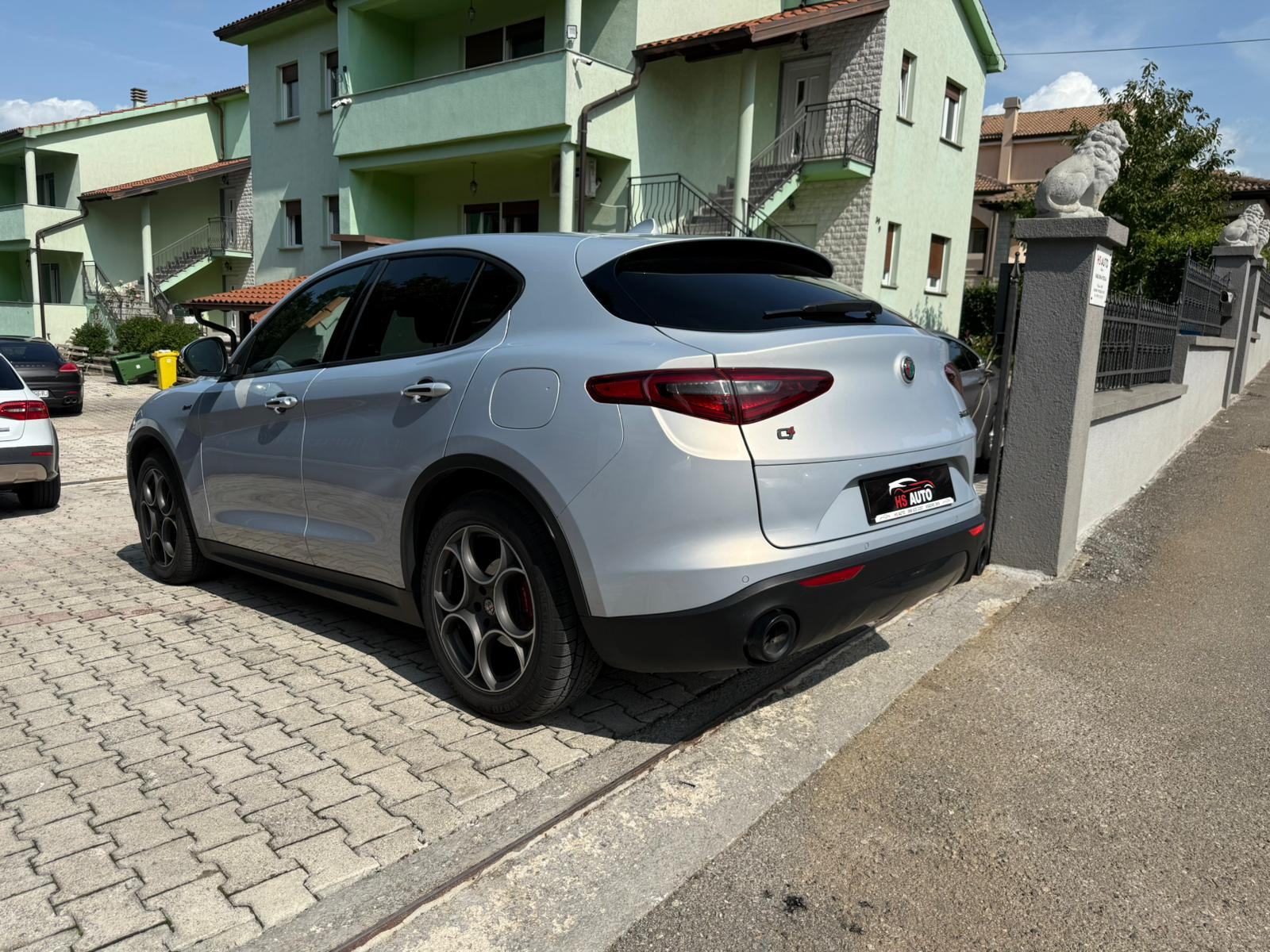 Alfa Romeo Stelvio 2,2, fotografija 11