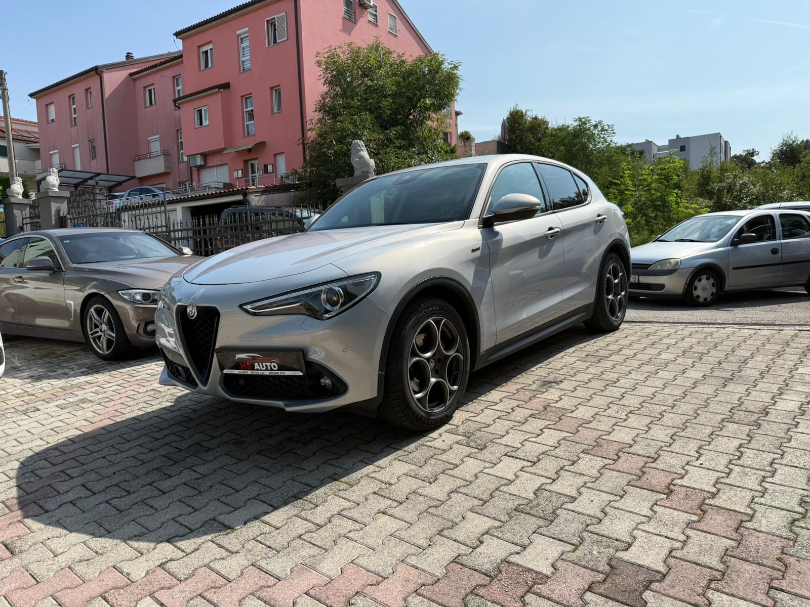 Alfa Romeo Stelvio 2,2, fotografija 10